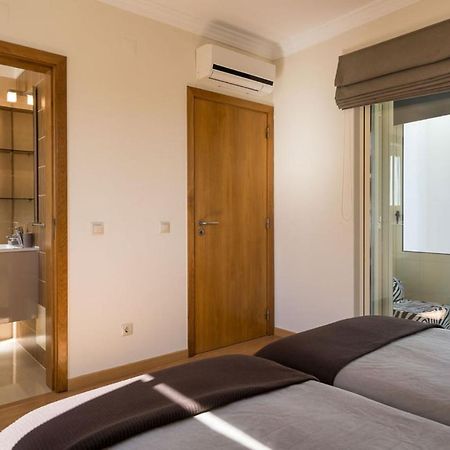 Villa Cantinho By Intiholidays อัลบูเฟรา ภายนอก รูปภาพ