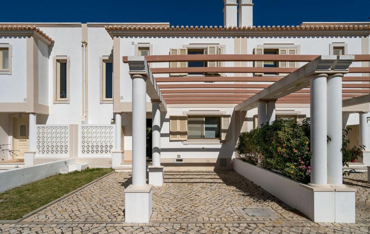 Villa Cantinho By Intiholidays อัลบูเฟรา ภายนอก รูปภาพ