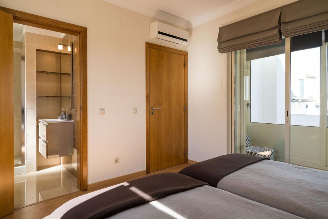 Villa Cantinho By Intiholidays อัลบูเฟรา ภายนอก รูปภาพ