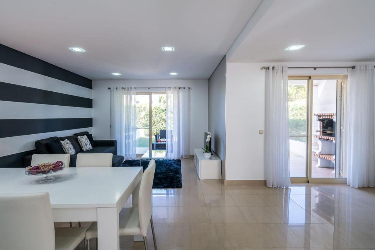 Villa Cantinho By Intiholidays อัลบูเฟรา ภายนอก รูปภาพ