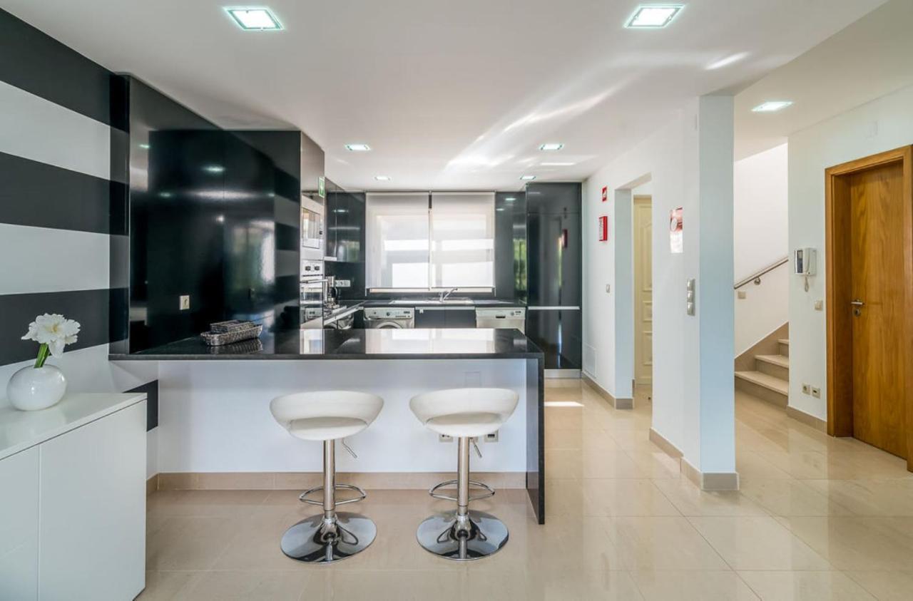 Villa Cantinho By Intiholidays อัลบูเฟรา ภายนอก รูปภาพ