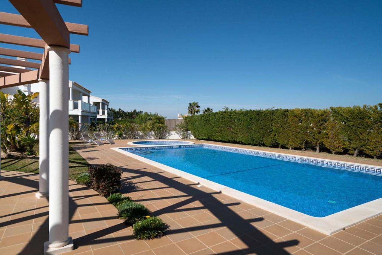 Villa Cantinho By Intiholidays อัลบูเฟรา ภายนอก รูปภาพ